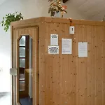 Big Barn - 16439
